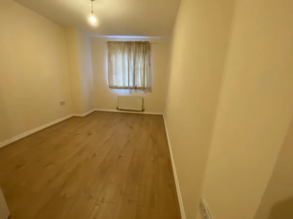 Symphony Close, Edgware HA8 0AQ