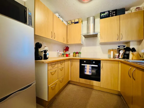 Pasteur Close, London, NW9 5HZ