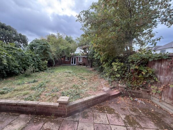 Amery Road, Harrow, Middlesex HA1 3UH