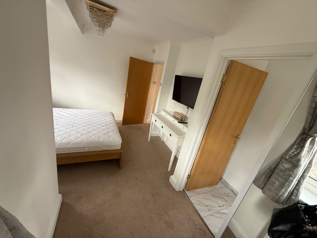 Amery Road, Harrow, Middlesex HA1 3UH